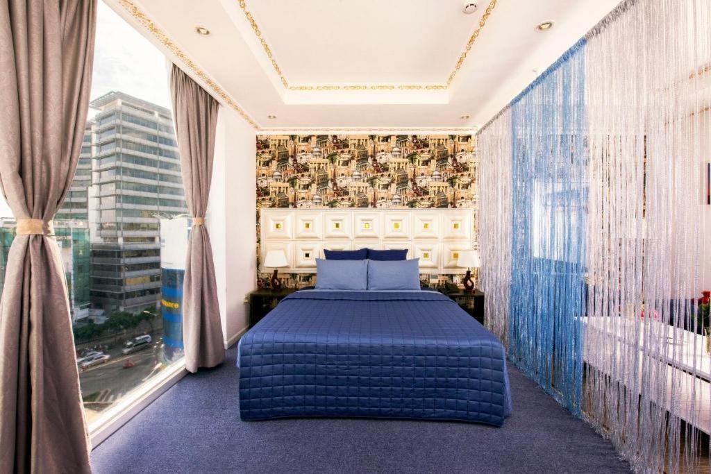 Khách sạn Golden Crown Saigon TP. Hồ Chí Minh